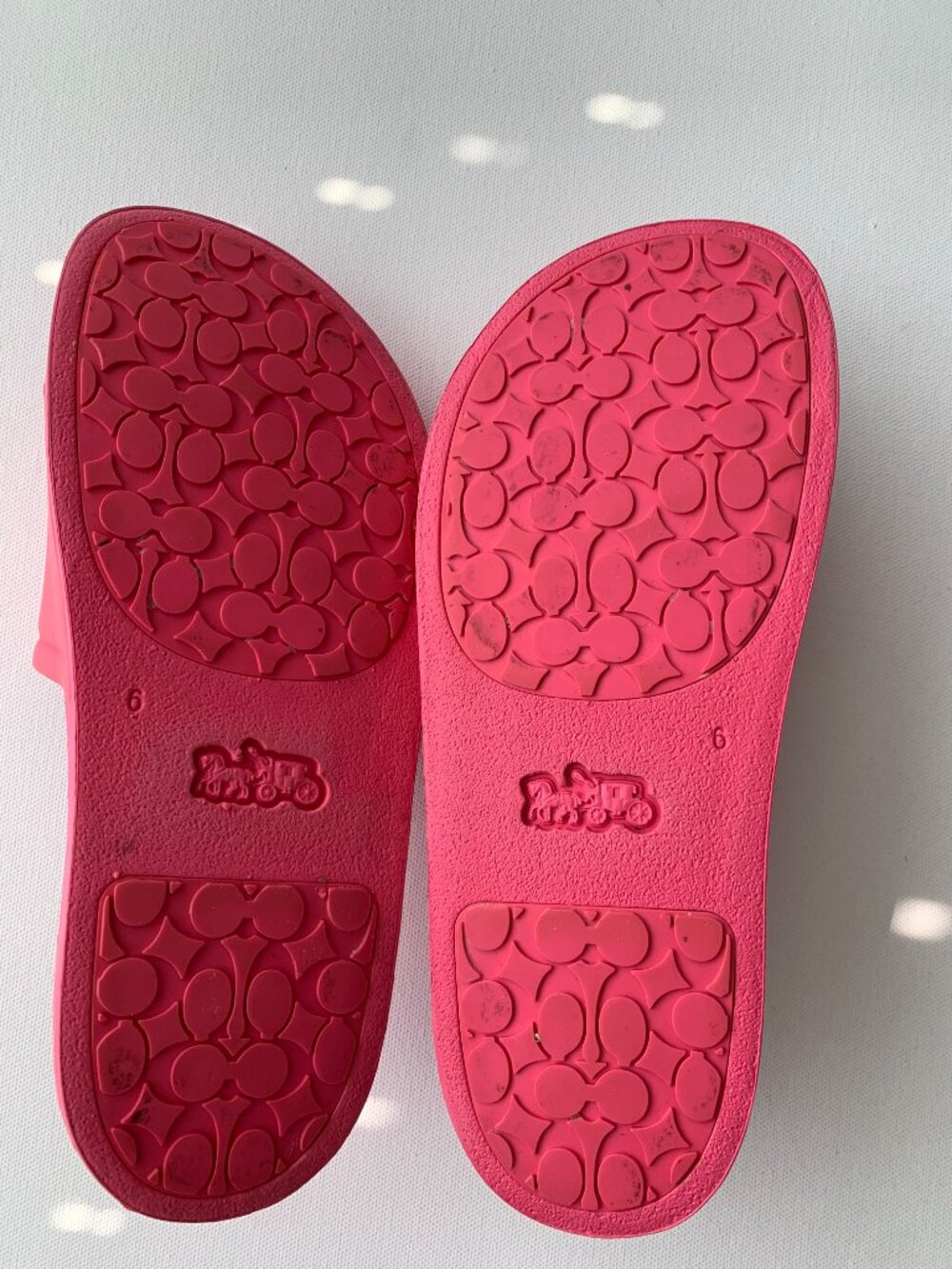 COACH Ulla Rubbler Slide Confetti Pink Size 6 - Picture 5 of 6